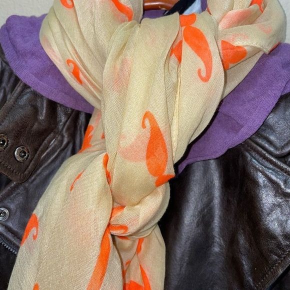 Pashmina - Unique Mustache Print - Bid Now = Discounted Shipping - Picture 6 of 7